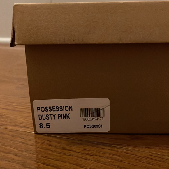 Steve Madden possession sneakers - Picture 5 of 5